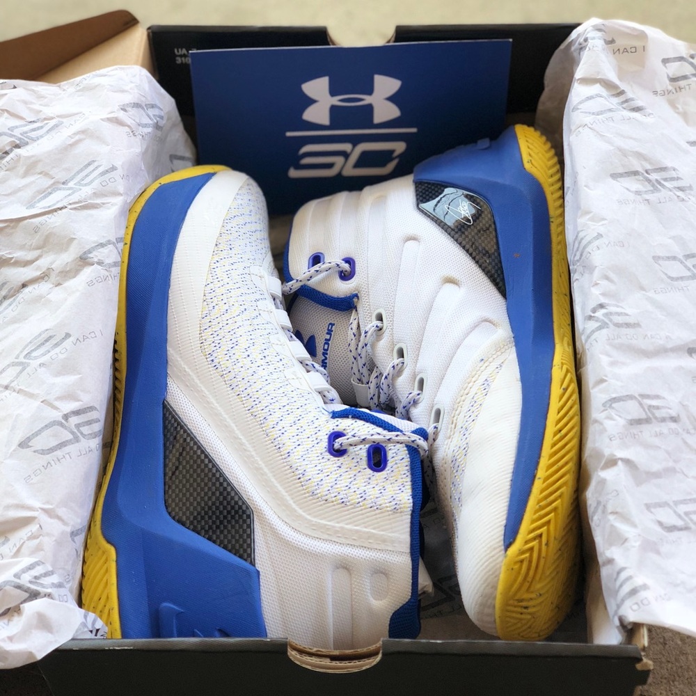 Curry 3’s 💛💙